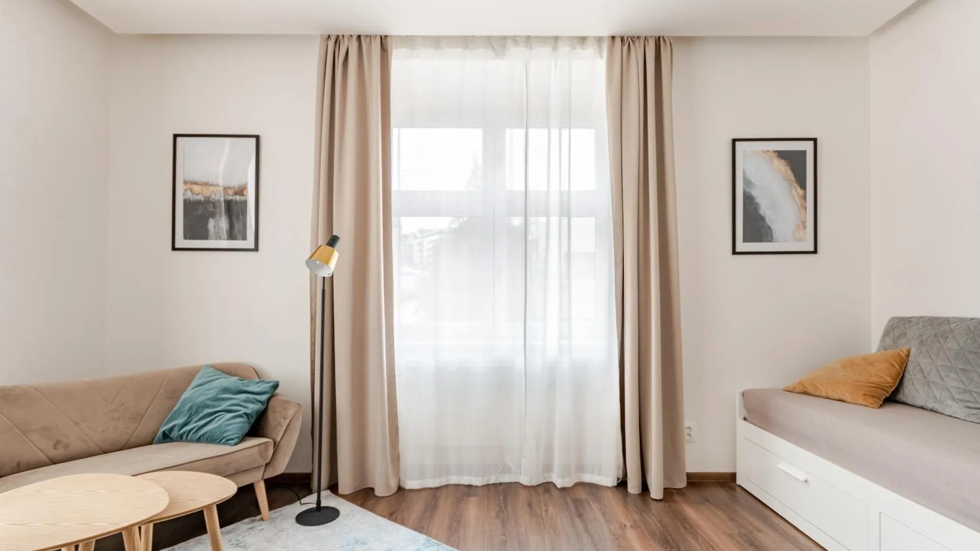 Charm Apartment Deco Near Old Town, All-Friendly Prague